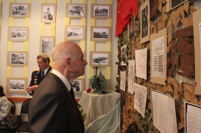 В Белгородской области экспонируют выставку погибшего здесь художника